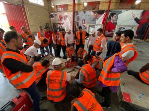 دوره نصب و کاشت آرماتور با چسب - Image 4